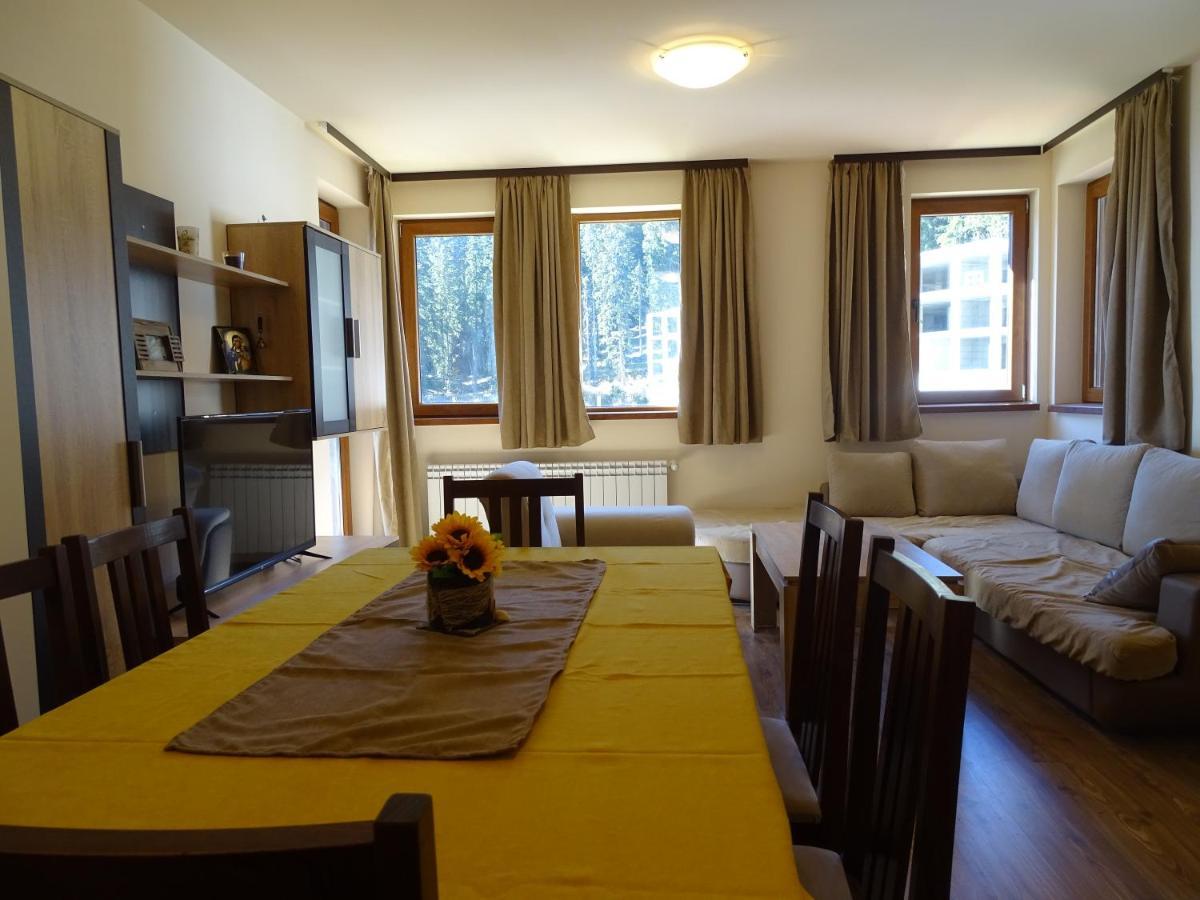 Apartment Darsi パンポロボ エクステリア 写真