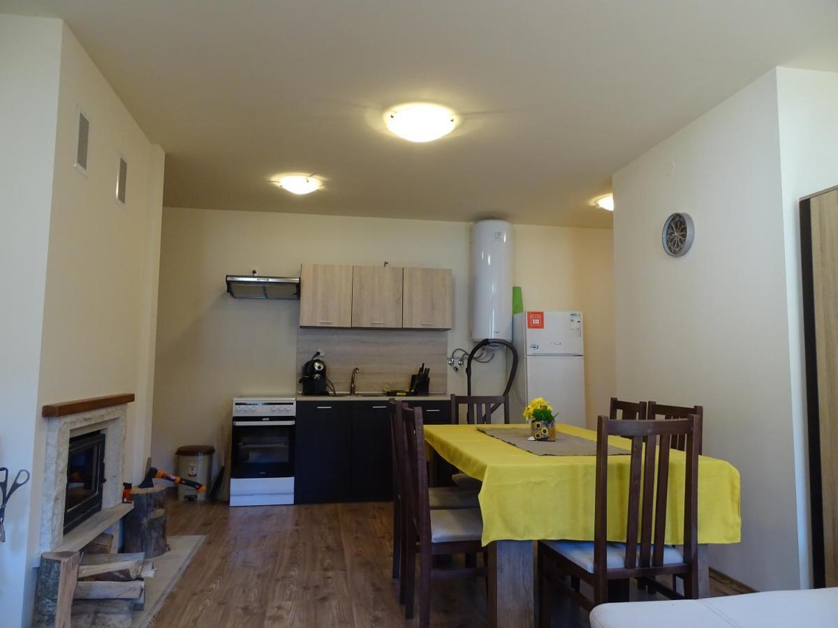 Apartment Darsi パンポロボ エクステリア 写真