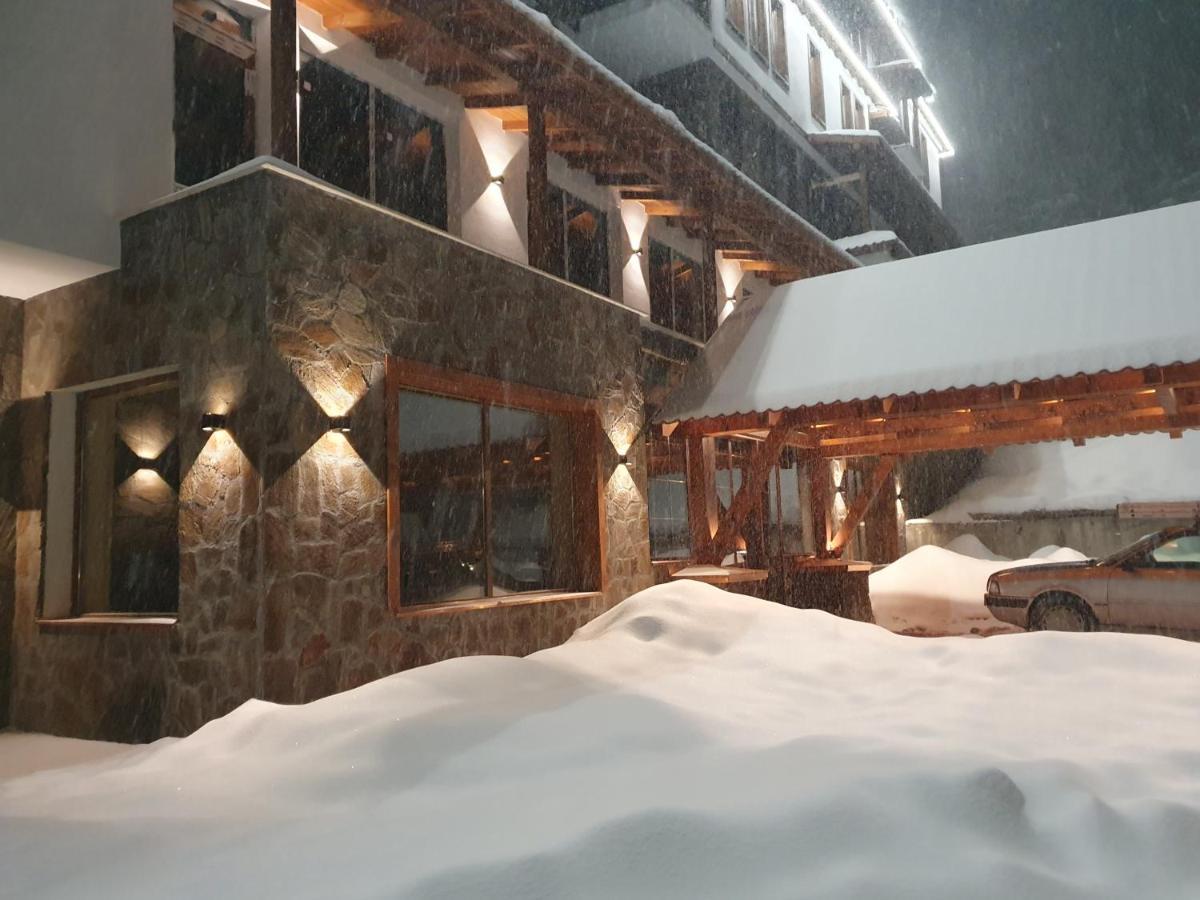 Apartment Darsi パンポロボ エクステリア 写真